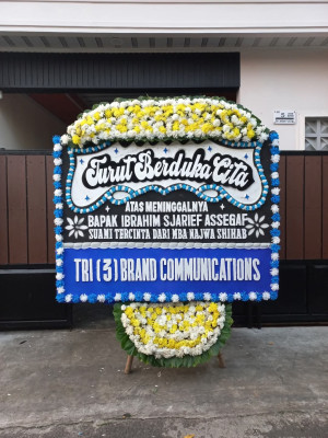 Papan Bunga Duka di Koto Selayan